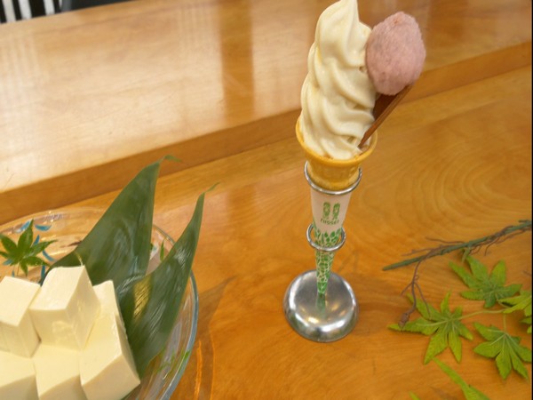 Japanese company Nissei introduces soft cream with Tofu.