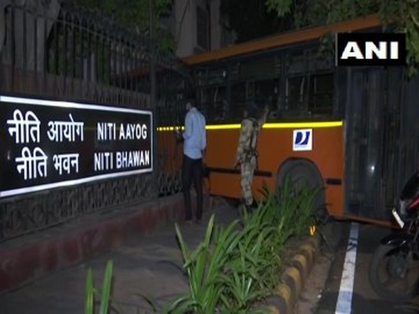 A DTC bus crashed into NITI Aayog buildling wall on Friday night. [Photo/ANI]