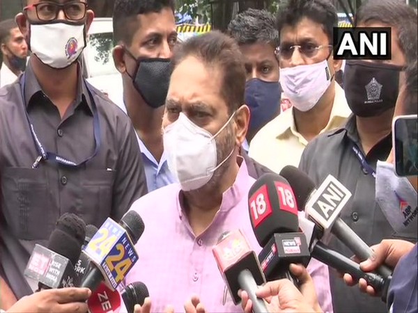 Maharashtra Energy Minister Nitin Raut talking to reporters on Wednesday. Photo/ANI