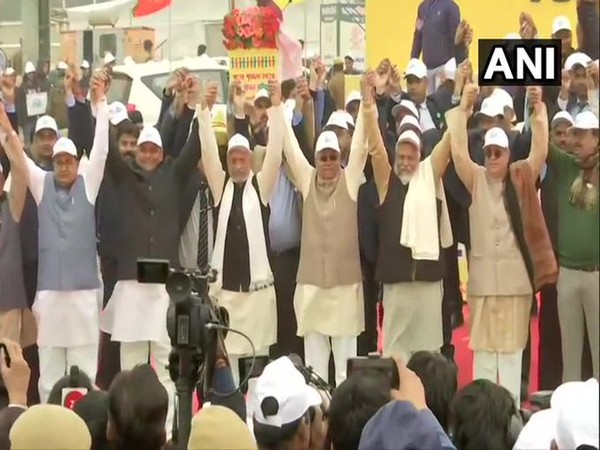 Bihar CM Nitish Kumar, Deputy CM Sushil Modi in Gandhi Maidan, Patna on Sunday. Photo/ANI