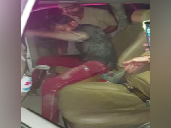 Encounter between police and criminals