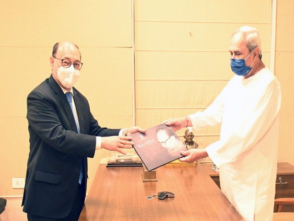 Foreign Secretary Harsh Vardhan Shringla on Thursday called on Odisha Chief Minister Naveen Patnaik