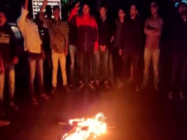 Students at Osmania University burnt an effigy of ABVP on Monday [Photo/ANI]
