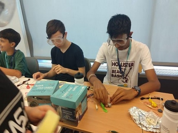 Oakridge Students at MIT STEAM Festival