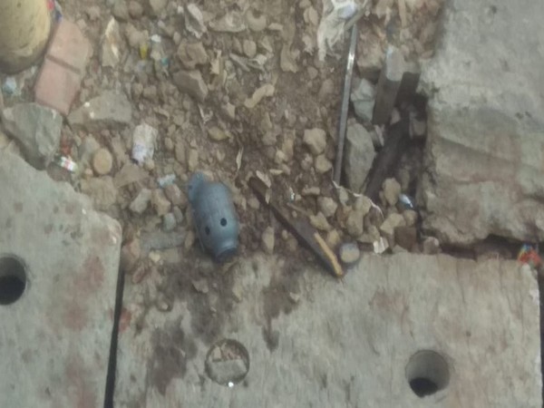 The suspicious object in the shape of a grenade found at the Bangalore City station in Bengaluru on Friday. Photo/ANI