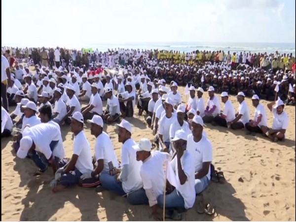 World’s largest coastal cleanup campaign started at Puri beach [Photo/ANI]