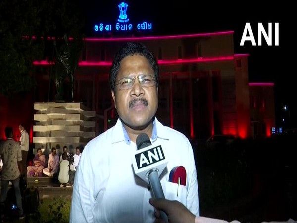 BJP leader Mukesh Mahaling speaking to ANI. 