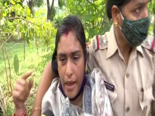 Woman addresses media after being prevented from self immolation by Odisha Police (Photo ANI)