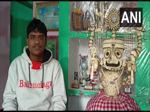 An artist makes an idol of Lord Jagannath with 3,635 matchsticks (Photo ANI)