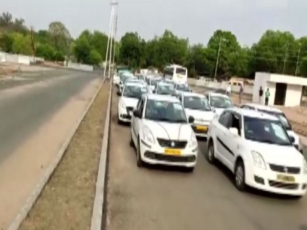 Bhopal Ola cabs (Photo/ANI)