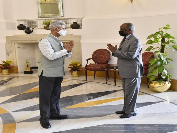 EAM Dr S Jaishankar meeting his Eritrean counterpart Osman Saleh Mohammed (Twitter)