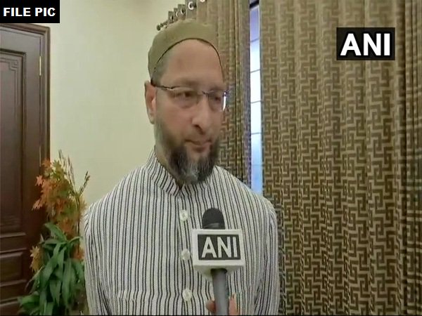AIMIM chief and Hyderabad Lok Sabha MP Asaduddin Owaisi (File Photo)