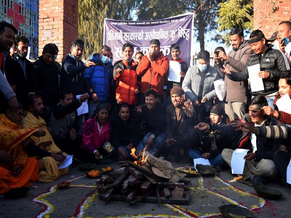 Students in Nepal perform Vedic practises against  goverrnment against unconstitutional move