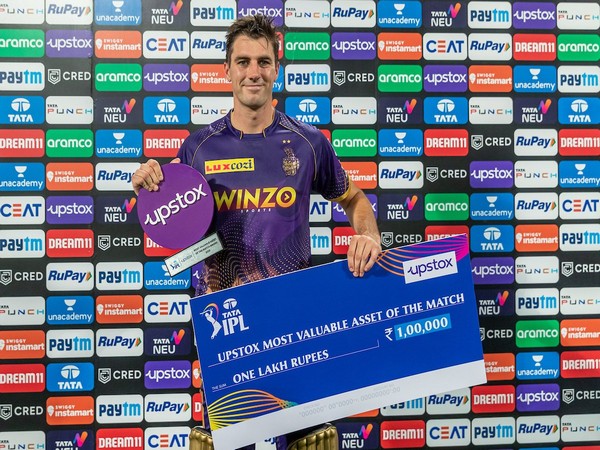 Pat Cummins at post-match presentation ceremony (Image: IPL Twitter)