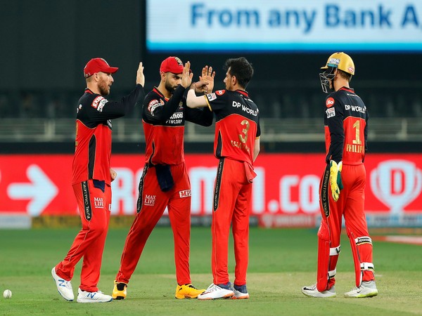 RCB players (Photo/IPL Twitter)