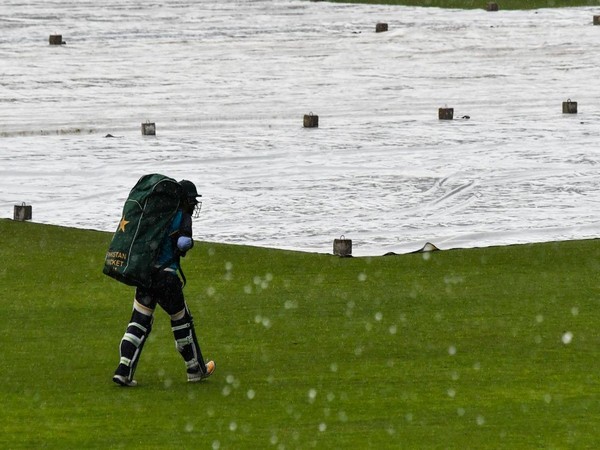 Covers at the grounds. (Photo/Pakistan Cricket Twitter)