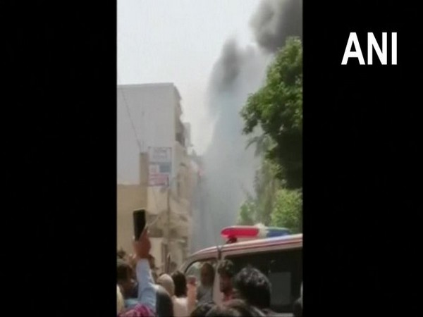 PIA A320 Airbus crashed into a residential area near Karachi airport on Friday