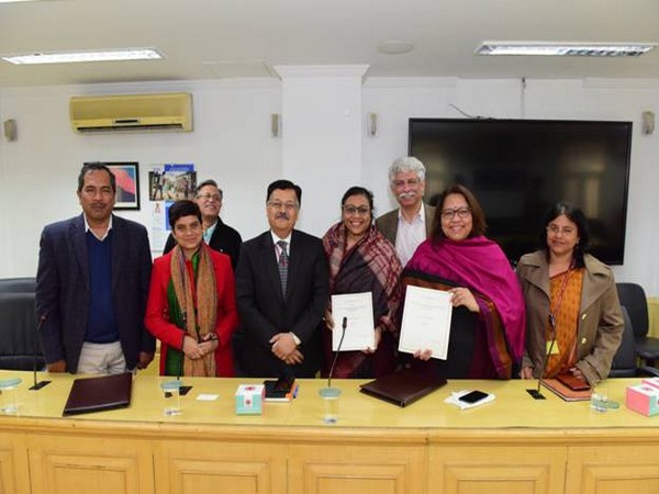 Visual from the meeting in which MoU was signed between MoRD and Gates Foundation. Photo/Twitter (PIB in Uttarakhand)