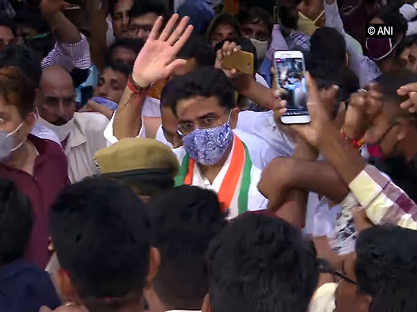Sachin Pilot being greeted by supporters in Jaipur, Rajasthan on Tuesday. Photo/ANI