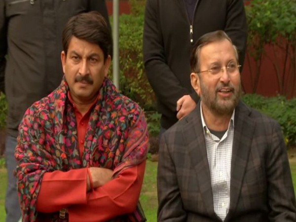 Manoj Tiwari and Prakash Javadekar addressing a press conference in Delhi on Monday. Photo/ANI 