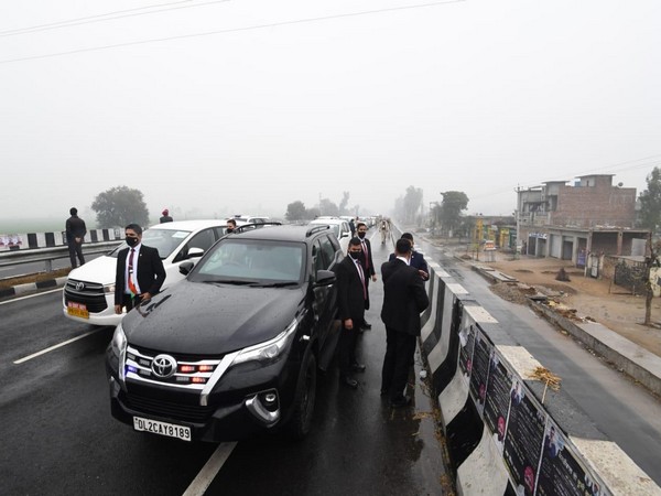 PM Modi's convoy stuck on a flyover in Punjab (File Photo)