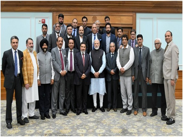 PM Narendra Modi with the Apni Party delegation on Saturday. Photo/PIB
