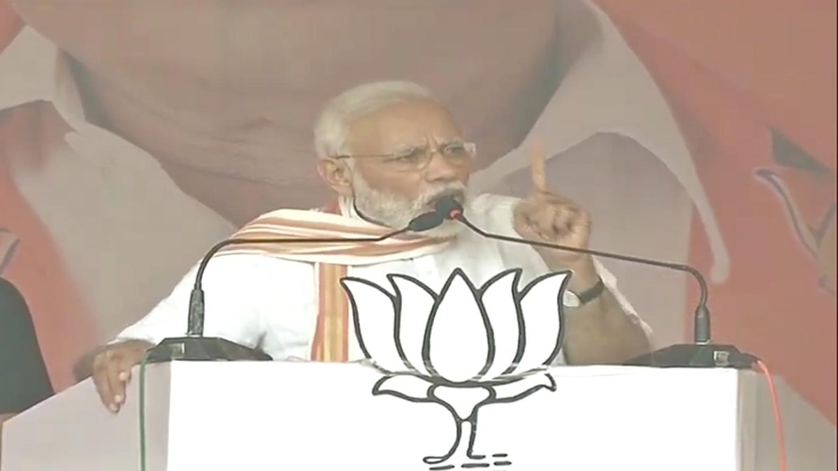 Prime Minister Narendra Modi addressing an election rally at Chitradurga in Karnataka on Tuesday. Photo/ANI