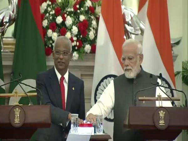 India-Maldives launch Greater Male connectivity projects