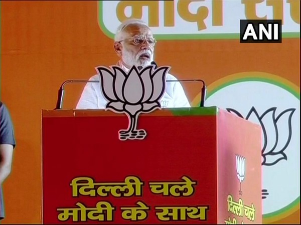 Prime Minister Narendra Modi addressing a rally in Delhi on Wednesday