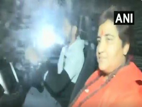 BJP MP Pragya Singh Thakur evades question from media over her remark on Nathuram Godse. 
