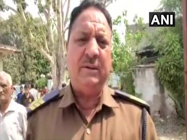 Haripratap Chauhan, Head Constable, Hazira Police Station speaking to media in Gwalior. Photo/ANI