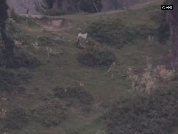 Pakistani soldiers retrieved the bodies of their killed personnel after showing white flag. Photo/ANI