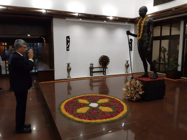 Gandhi Jayanti was celebrated at Indian Embassy in Pakistan (Picture Credits: Indian Embassy in Pakistan/Twitter)