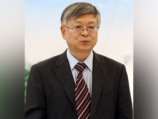 China's Ambassador to Iran Pang Sen (File photo)