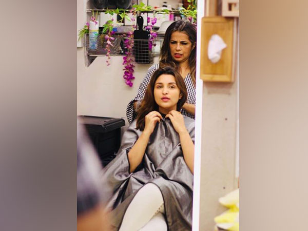 Parineeti Chopra all set to get her hair colour changed. (Image Courtesy: Instagram)