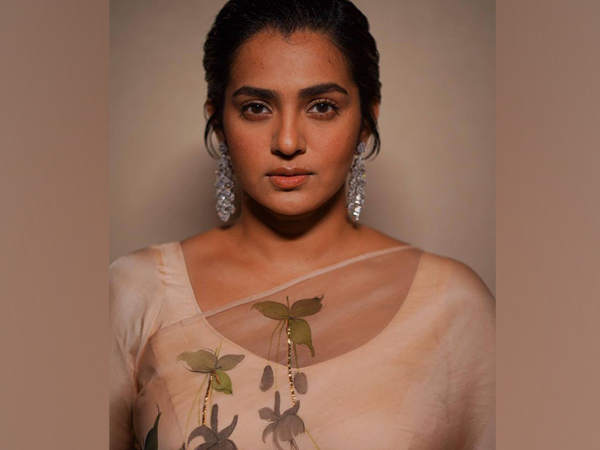 Parvathy Thiruvothu. Photo/Facebook/Parvathy Thiruvothu