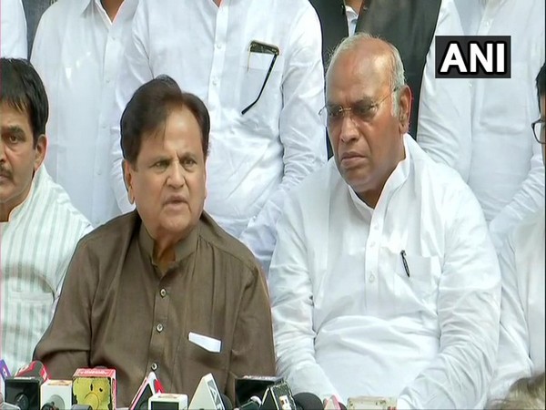 Congress leader Ahmed Patel and Mallikarjun Kharge addressing a press conference in Mumbai on Saturday. (Photo/ANI)