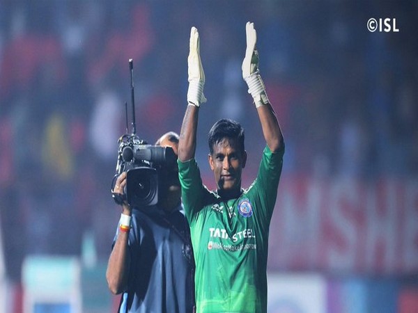 Goalkeeper Subrata Paul (Photo/ISL Twitter)