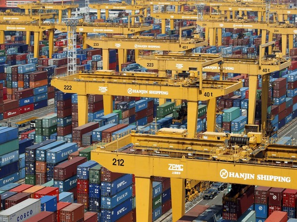 Hanjin Shipping's container terminal at Busan New Port. Photo/Reuters