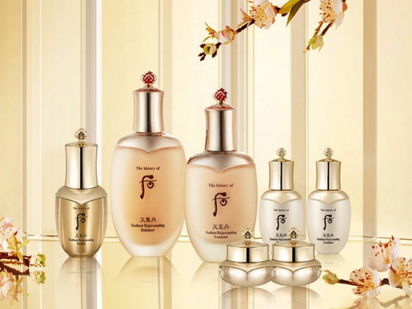 Photo description: K-beauty flagship company LG Household and Health Care's stock price falls