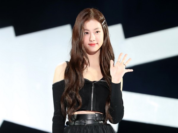  LE SERRAFIM to temporarily perform as 5-member group excluding Kim Ga-ram