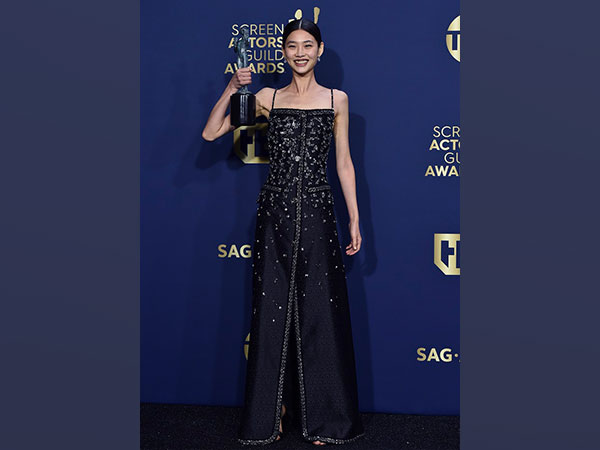 Jung Ho-yeon joins Alfonso Cuaron's new series alongside Cate Blanchett