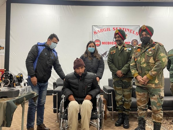 Indian Army organises medical camp in Kargil 