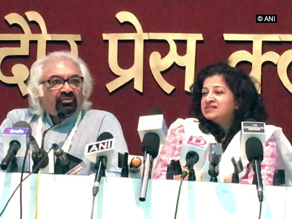 IOC chief Sam Pitroda addressing a press conference in Indore, Madhya Pradesh. (Photo/ANI)