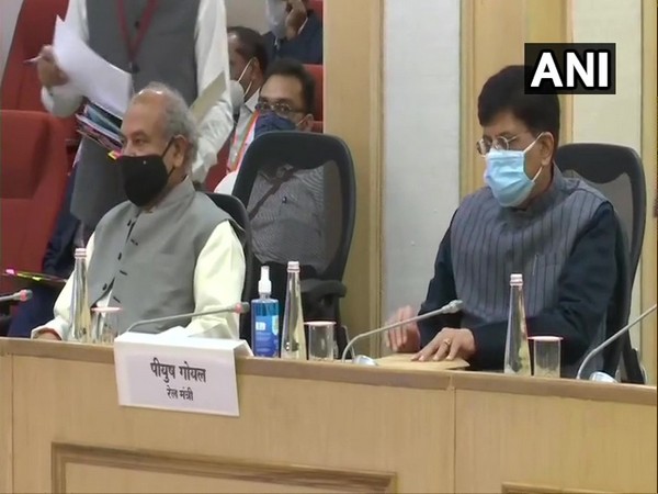 Union Minister of Railways Piyush Goyal and Agriculture Minister Narendra Singh Tomar (Photo/ANI)