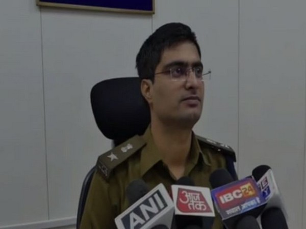 Mandsaur ASP Hitesh Choudhary briefing reporters about the case on Wednesday.