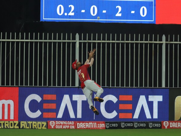 Nicholas Pooran's gravity-defying save at the boundary rope (Photo/Kings XI Punjab Twitter) 