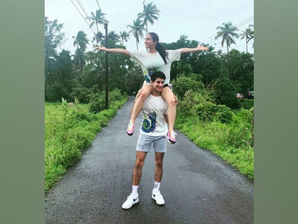 Actor Sara Ali Khan with brother Ibrahim Ali Khan (Image Source: Instagram)
