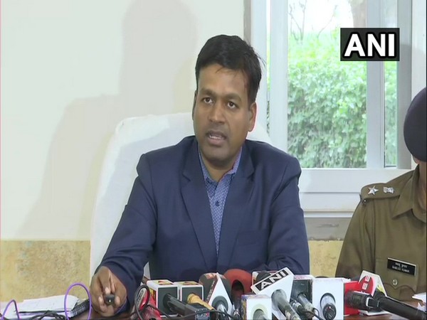 Agra District Magistrate Prabhu Narain Singh speaking at a press conference on Saturday. Photo/ANI