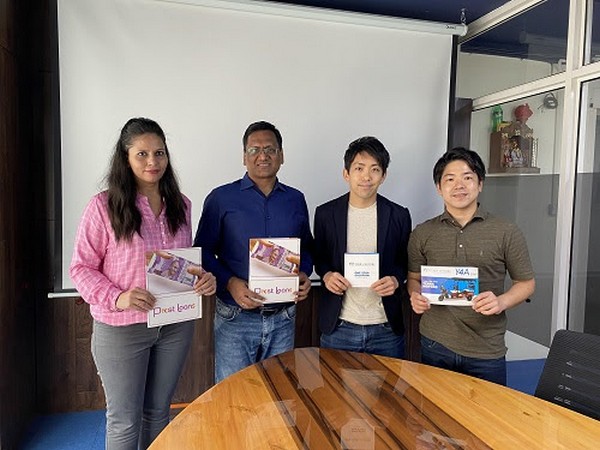 Prest Loans and Terra Motors signing the agreement